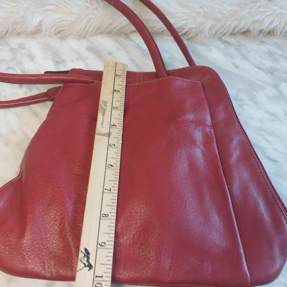 Clark Red Leather Two Ways to Carry Leather Shoulder Bag Backpack - Picture 9 of 12